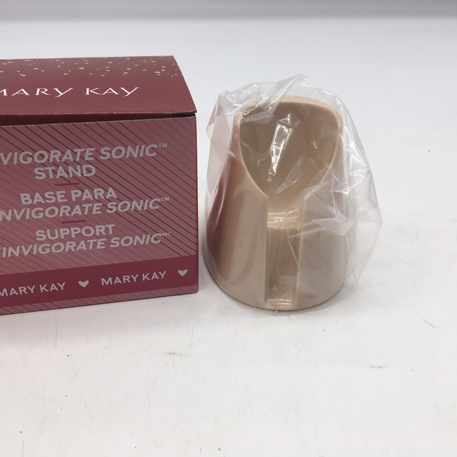 New In Box Mary Kay Skinvigorate Sonic Facial Cleansing Brush STAND