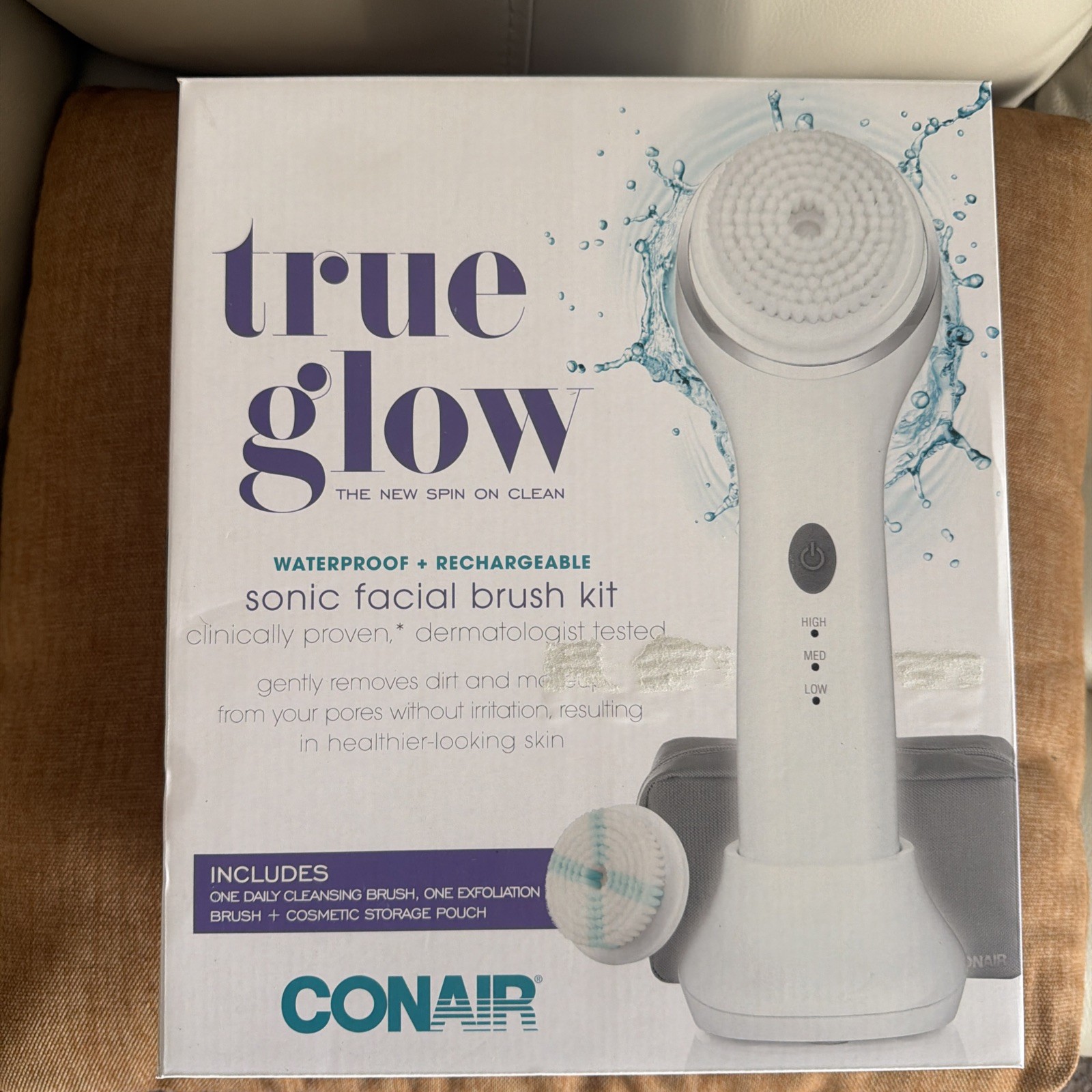 True Glow Sonic Facial Brush Kit by Conair Open Box
