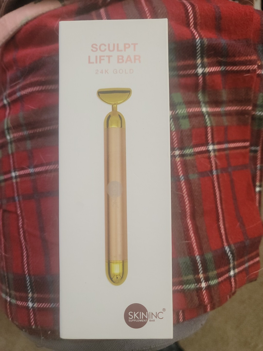 Sculpt Loft Bar 24 K Gold facial massager and depuffer