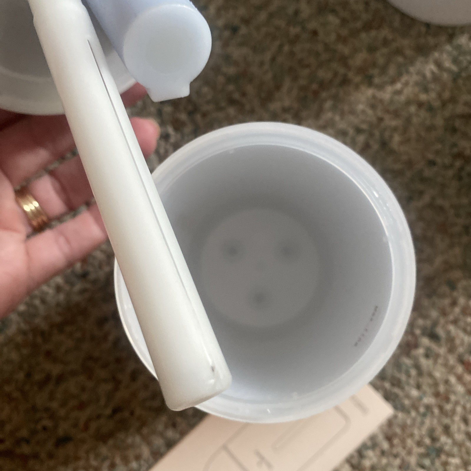 Hey Dewy Wireless Rechargeable Portable Facial Humidifier Cool Mist Pearl White