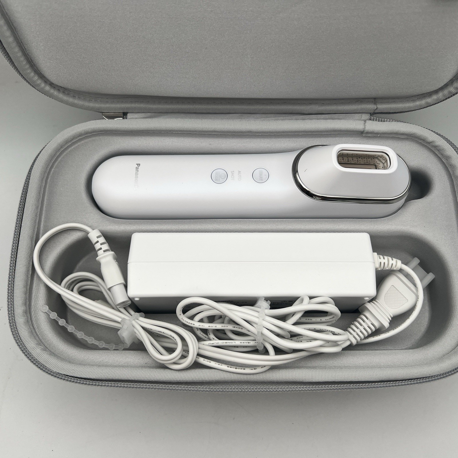 Panasonic Bright Shot EH-SL85-W Light Facial Device High Output LED x IPL