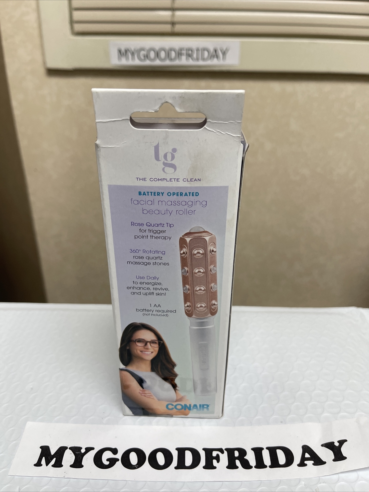 CONAIR True Glow Facial Massaging Beauty Roller-Skin Brightener-Revives Skin