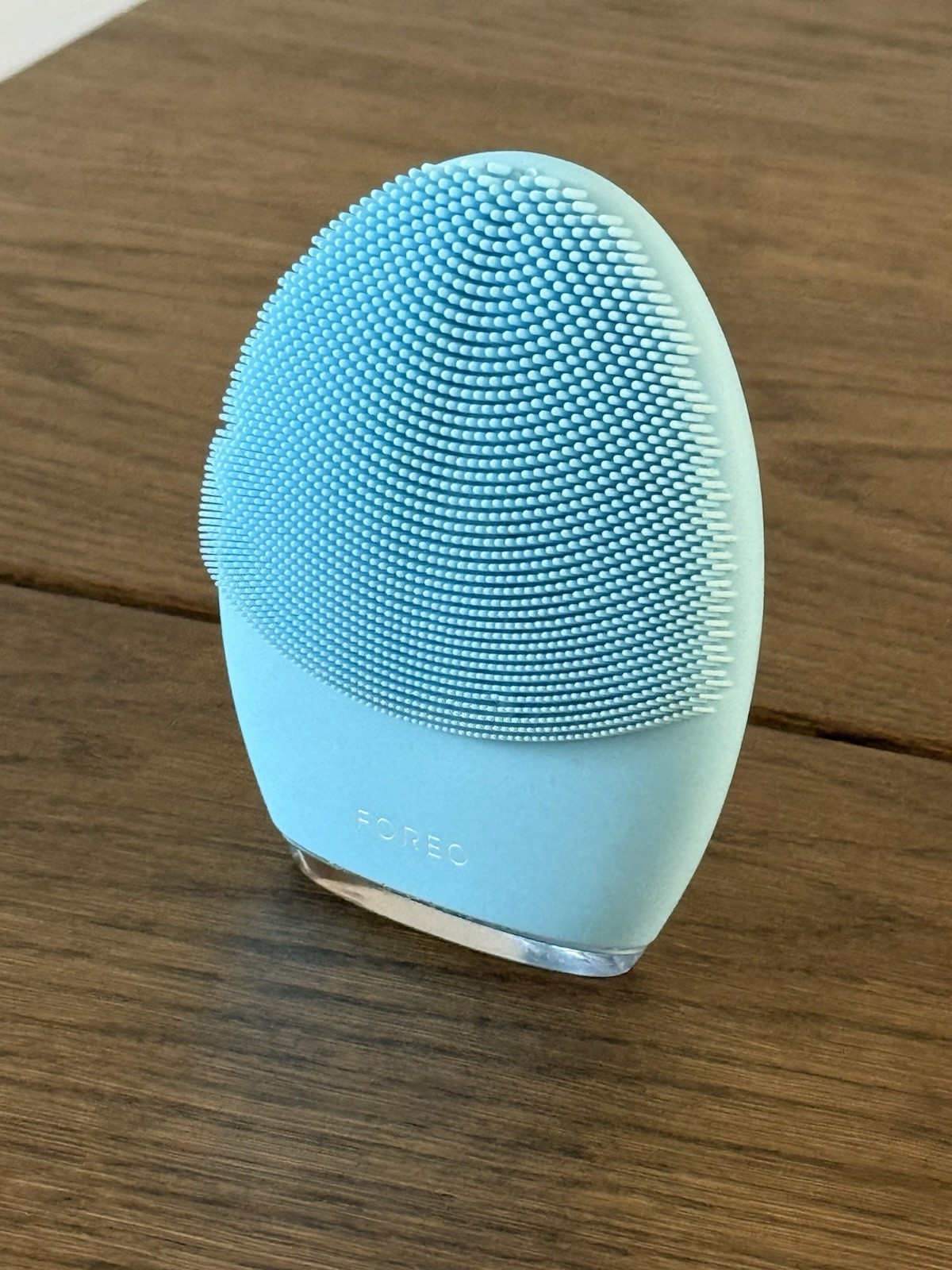 FOREO Luna 3 Facial Cleansing Device for Blue and Combination Skin, Pre Owned