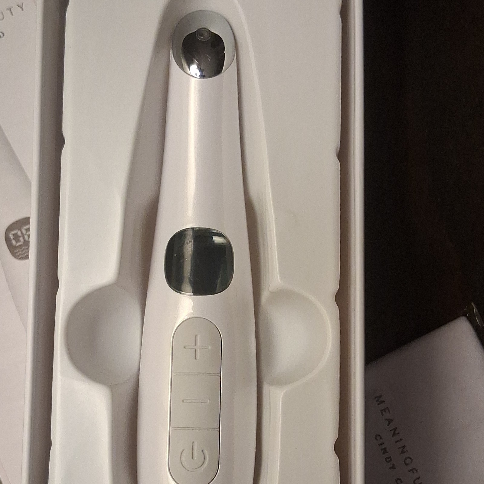 Meaningful Beauty Skin Renewing Facial Tool White Heat Massage Red Light