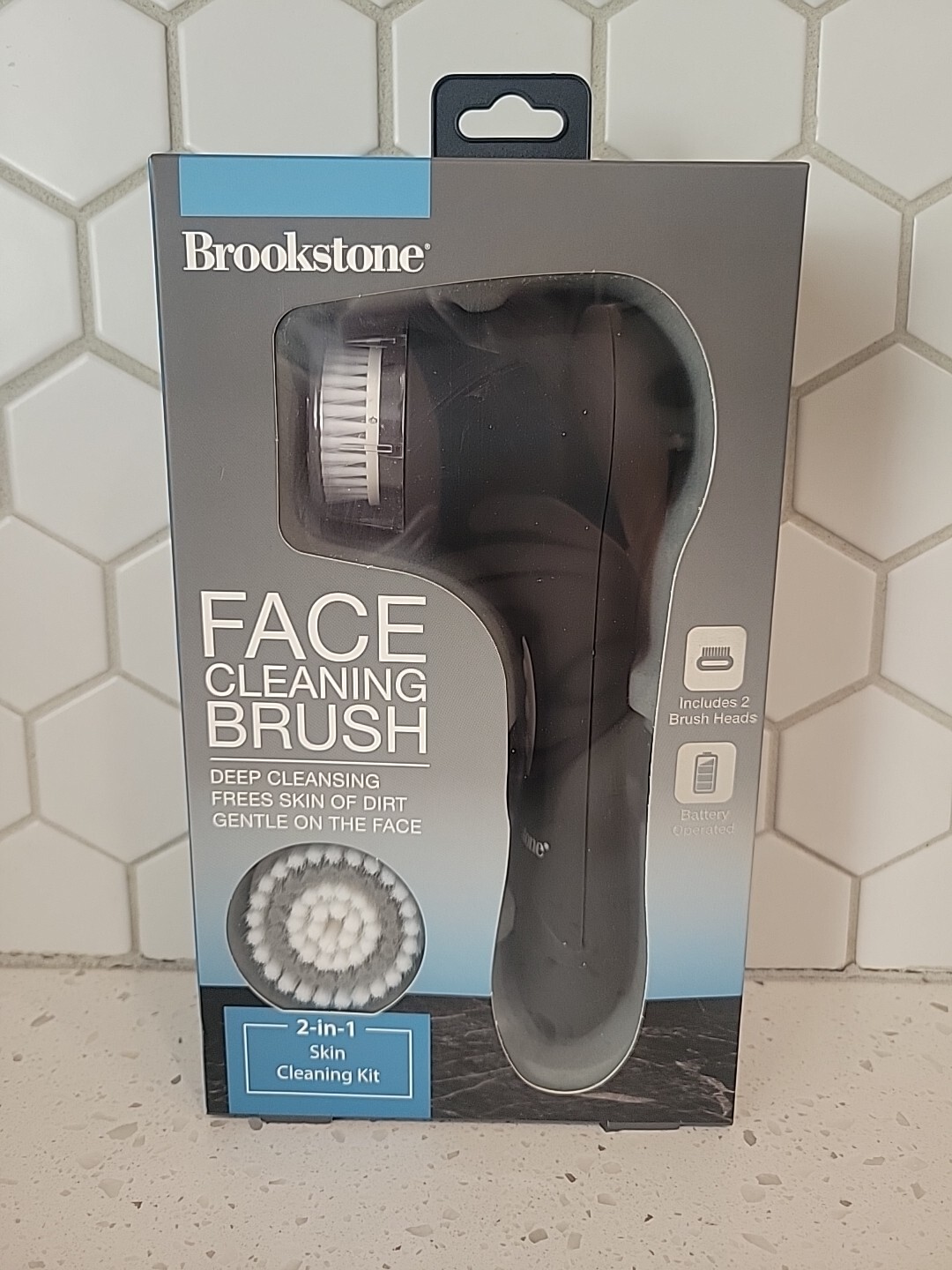 Face Cleaning Brush 2 Heads 2 in 1 Skin Cleaning Kit Brookstone NEW IN BOX