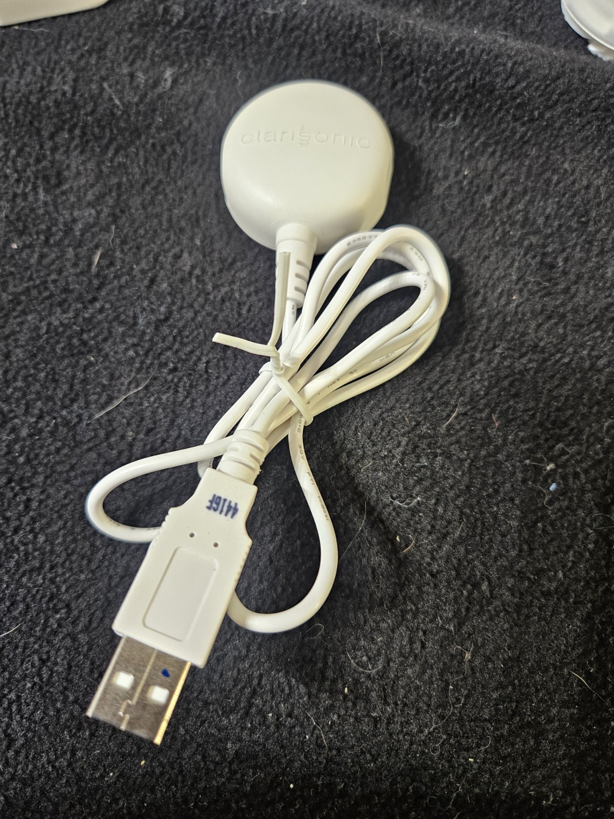 Clarisonic Mia Lavender Lilac Purple Ultrasonic Facial Cleanser Brush Charger