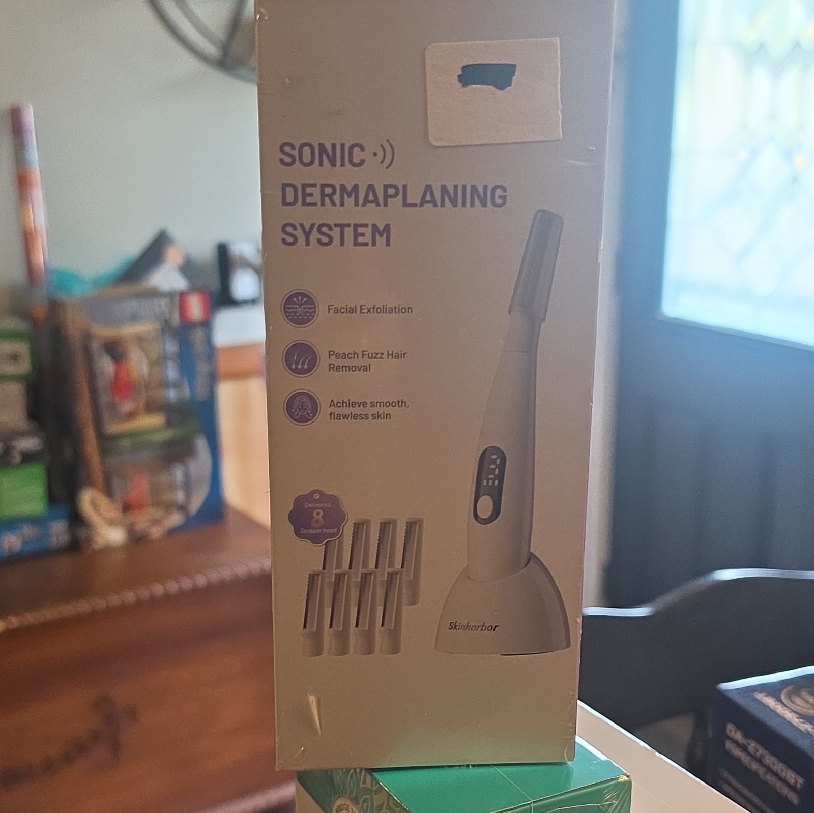 Skinharbor Sonic Dermaplaning Facial Exfoliation Peach Fuzz Remover White