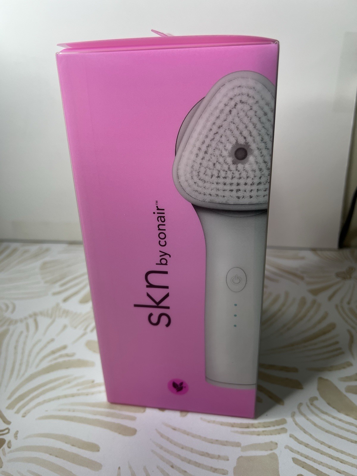skn by conair Daily Glow Facial Cleansing Brush, All-in-One Facial Brush Include