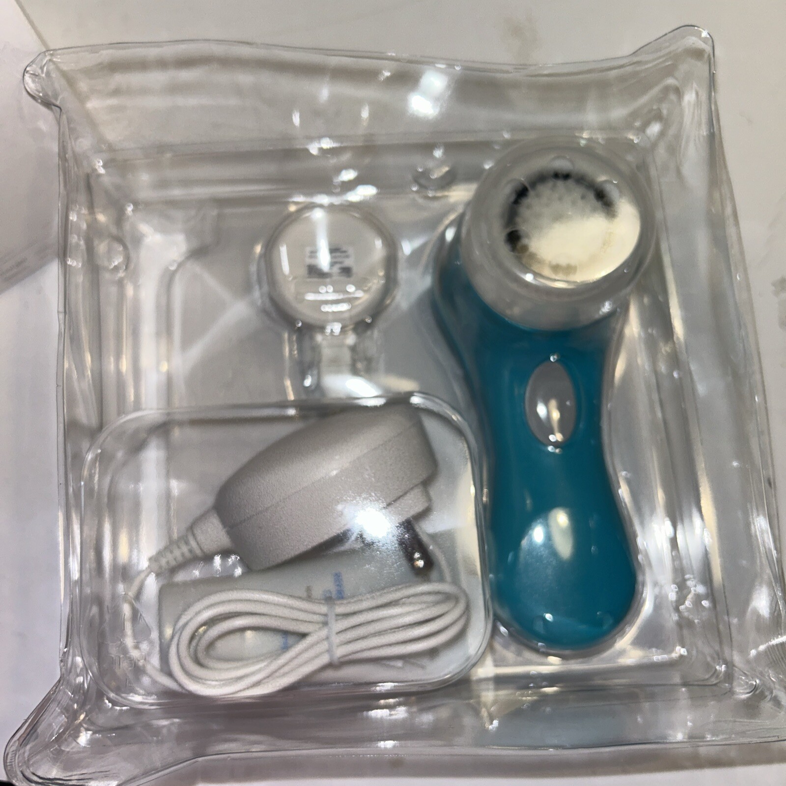 mia sonic skin cleansing system One Speed Turquoise Rechargeable