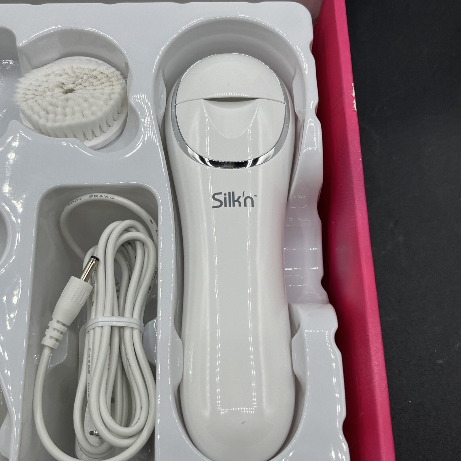 Silk’n Fresh 2 In 1 facial cleansing brush