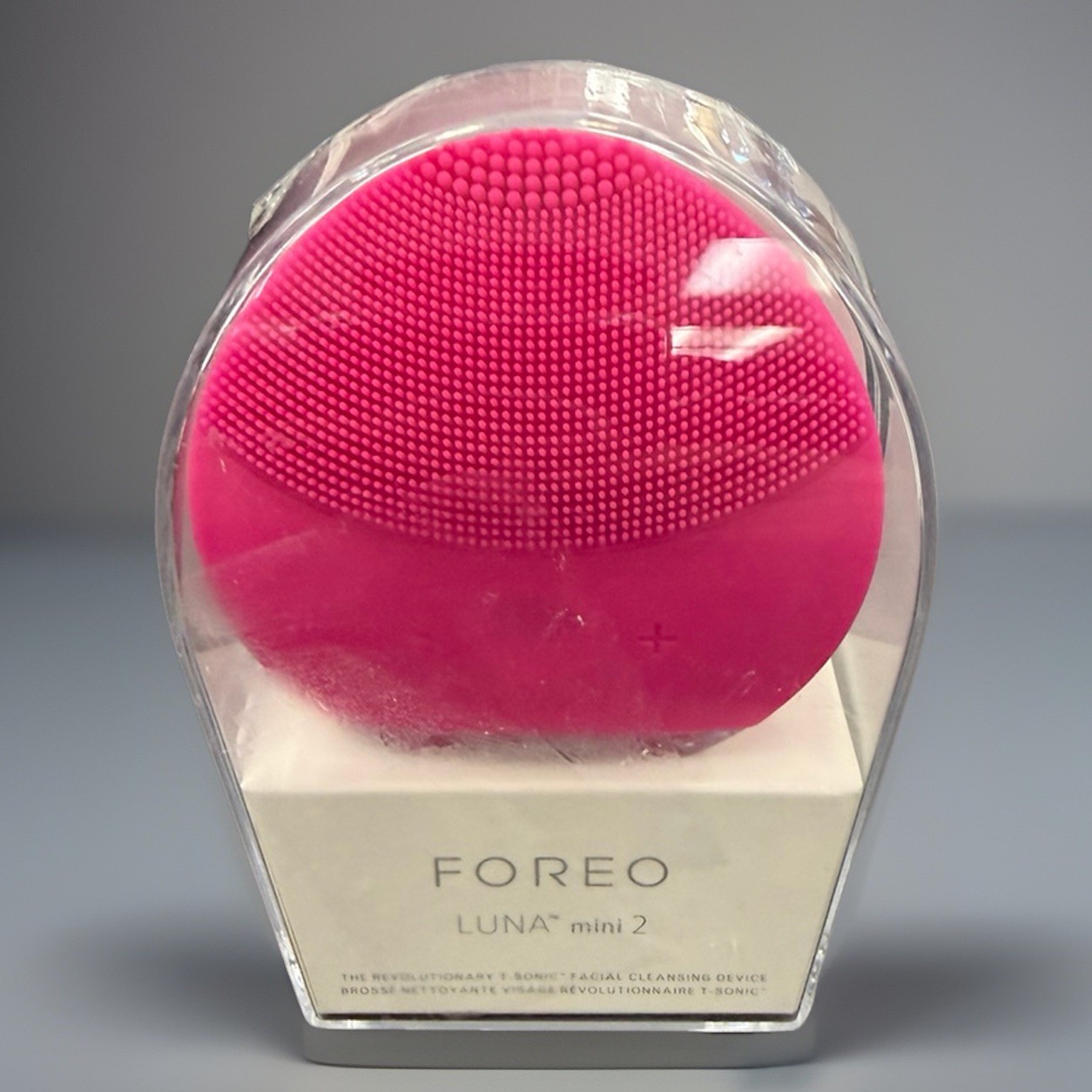 FOREO LUNA Mini 2 Facial Cleansing Brush – Fuchsia/Pink | New with Case