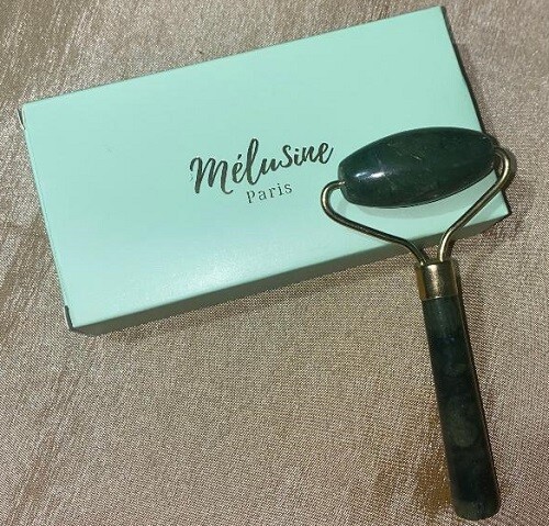 Melusine Cosmetics facial Magic Jade Roller , new with box
