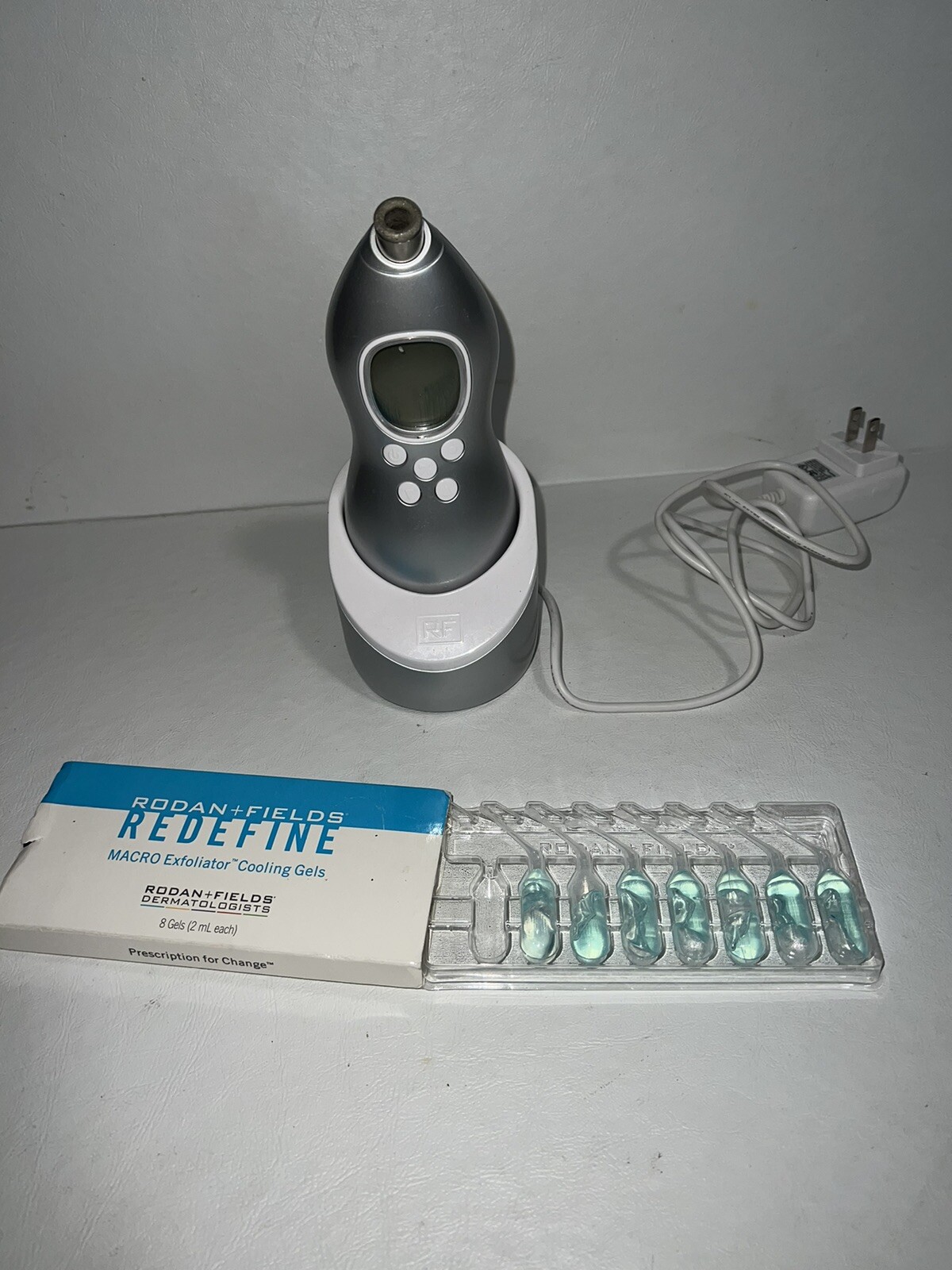 Rodan + Fields Redefine Macro Exfoliator System