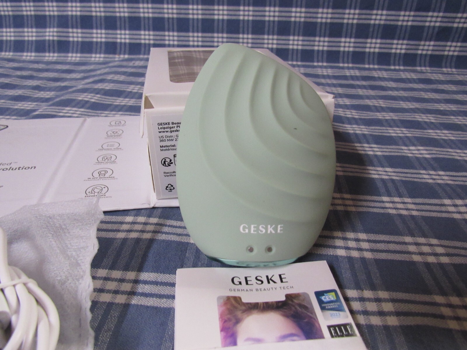 Geske Smart App Sonic Facial Brush 5 In 1 (Open Box Store Display) FREE SHIPPING