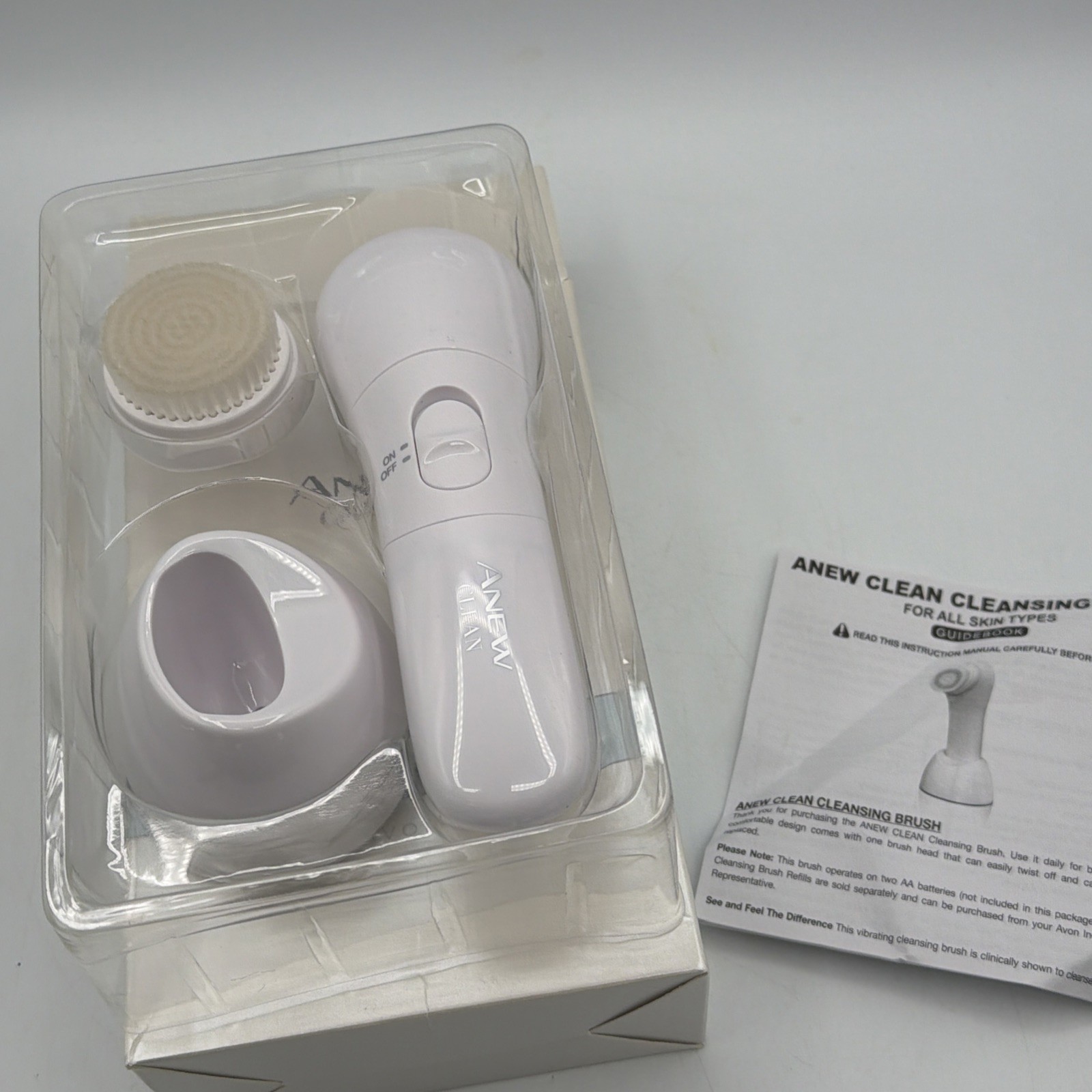 Avon Anew Clean Cleansing Brush For All Skin Types Vibrating Facial Tool New