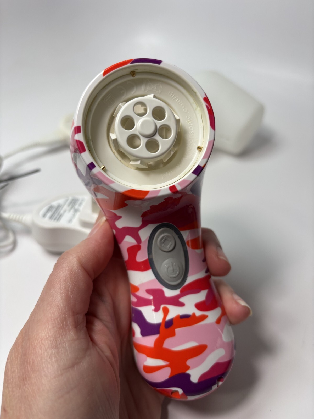 Clarisonic Mia 2 System With Charger and Travel Case Pink Camo Works!