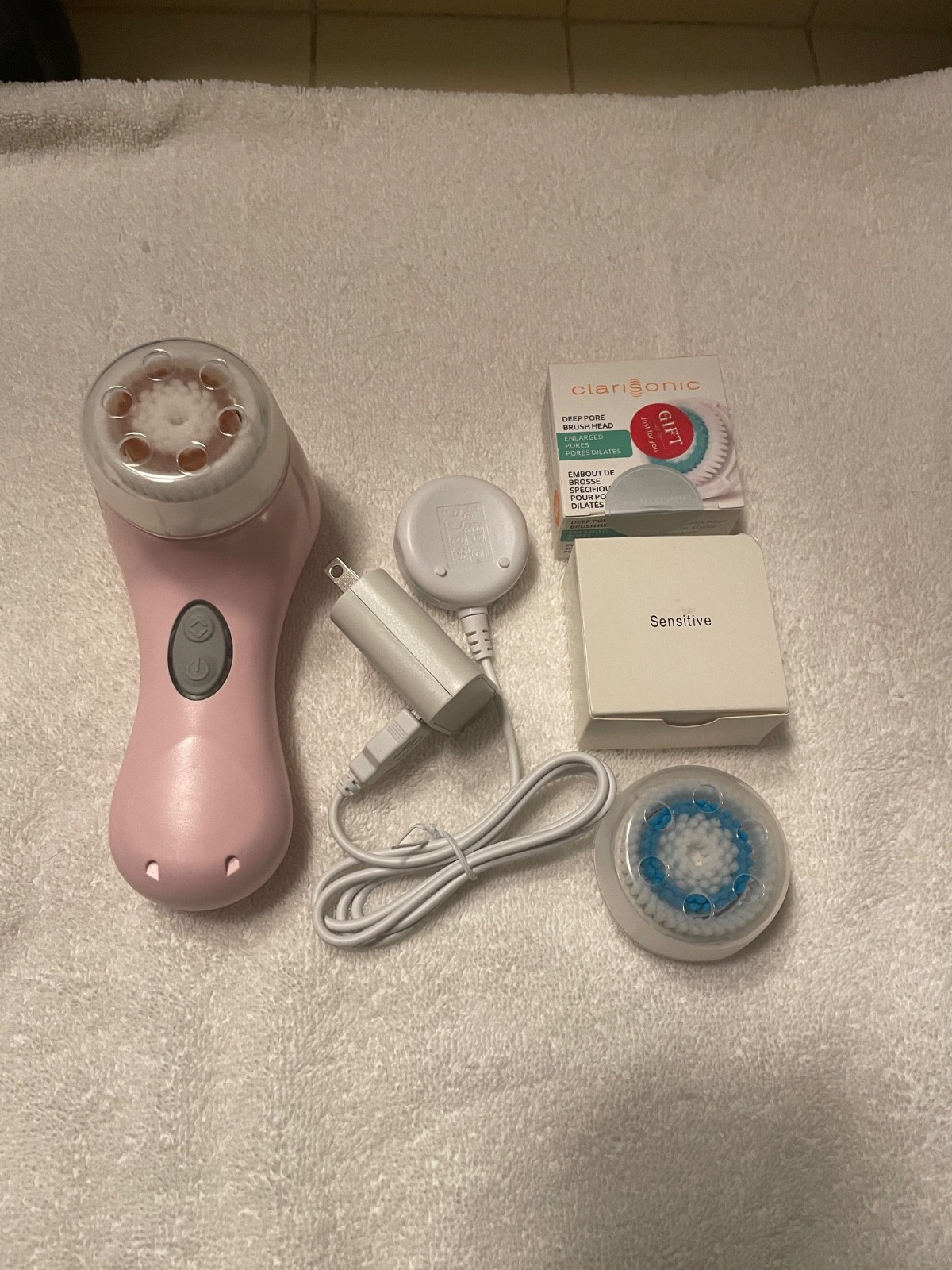 Clarisonic Mia 3 Facia Sonic Cleansing System (Pink)