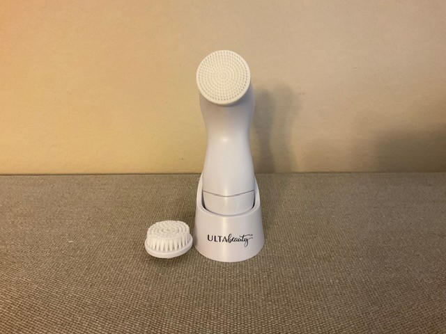 Ulta Beauty Rotating Facial Cleansing Brush Silicone Bristles – No Box