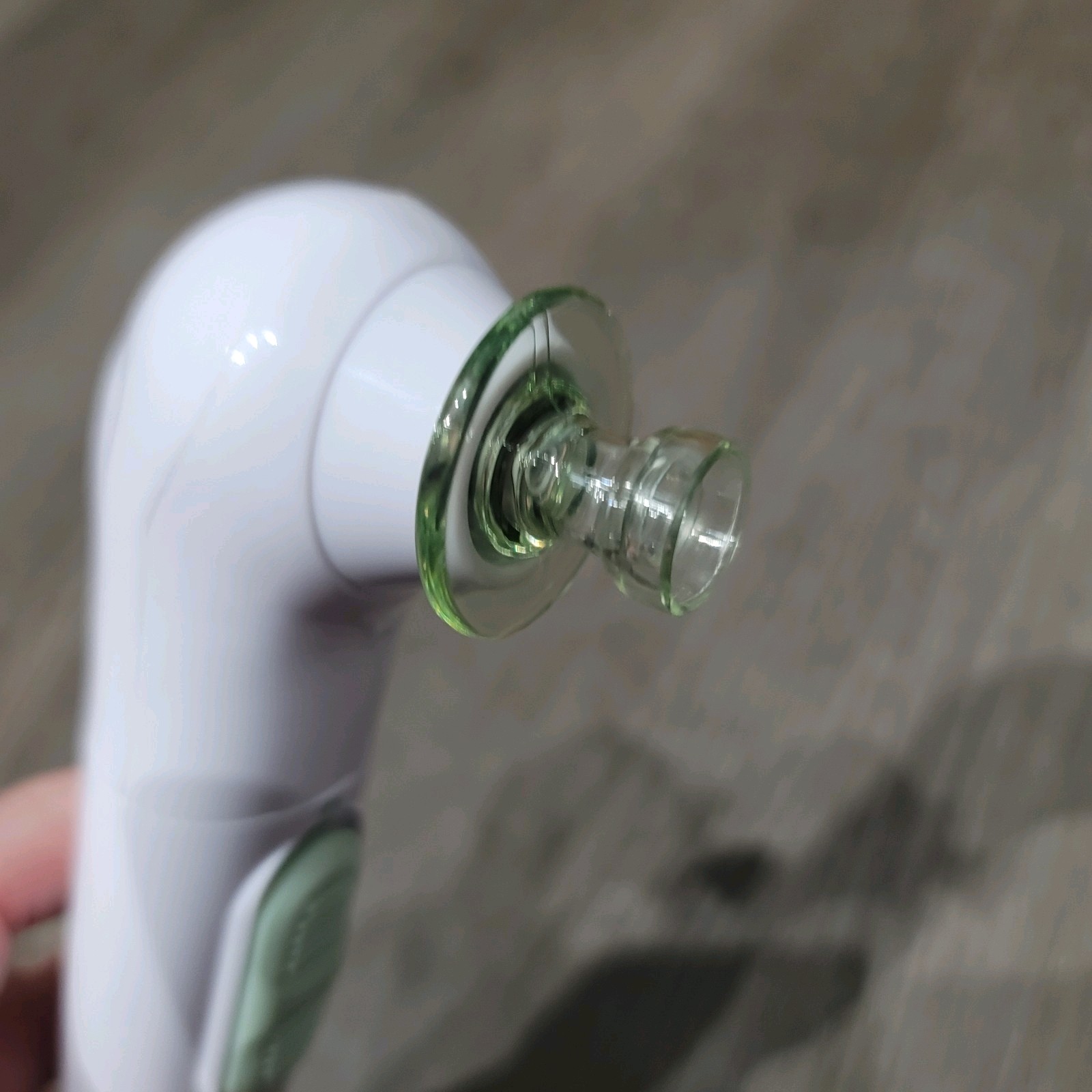 Wellness Battery Operated Pore Cleanser
