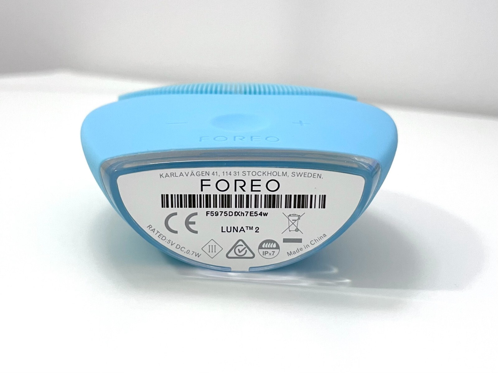 Foreo Luna 2 Facial Cleansing Brush and Massager for Combination Skin