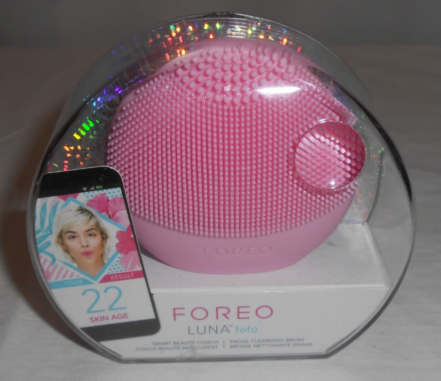Foreo Luna FoFo Smart Beauty Pearl Pink Facial Cleansing Brush NEW SEALED
