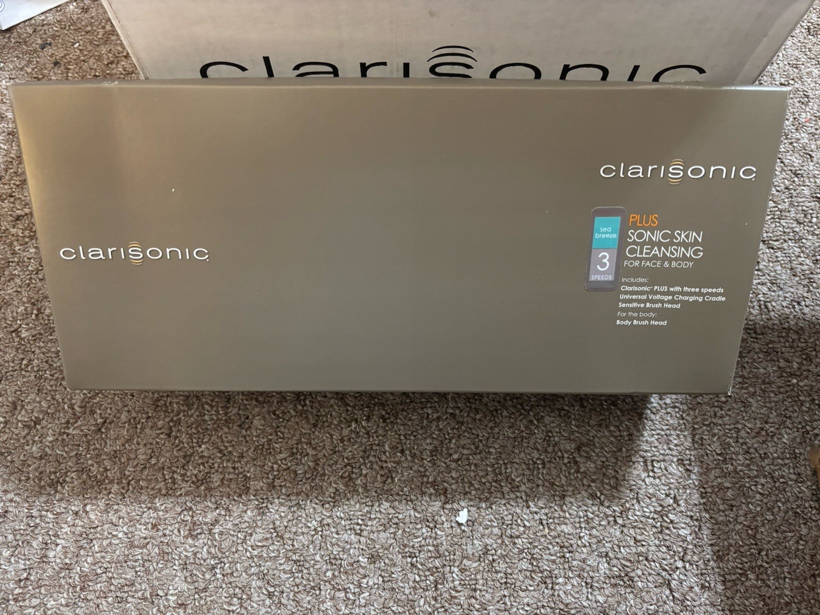 Clarisonic PLUS Sonic Facial & Body Cleansing System, Sea Breeze Color, NEW