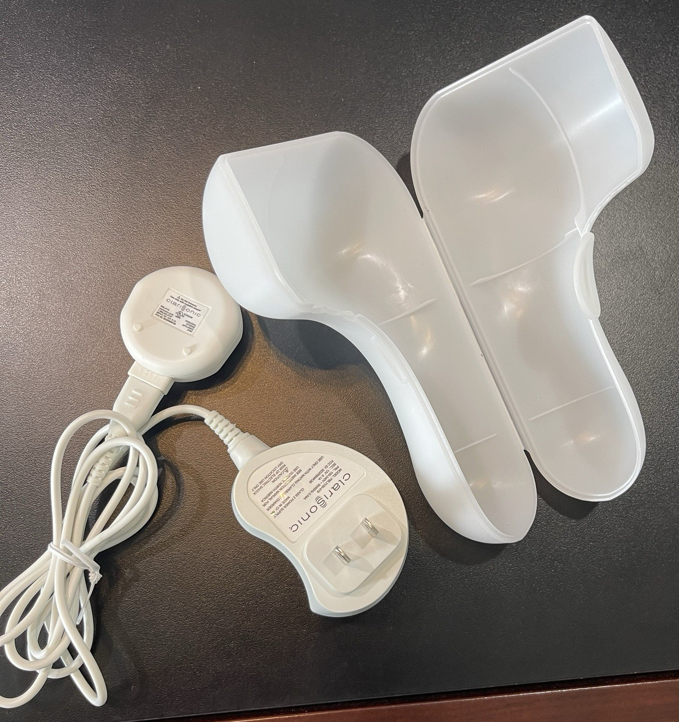Clarisonic Power Supply 12V 0.1A PBL3100-479 with FREE Case!