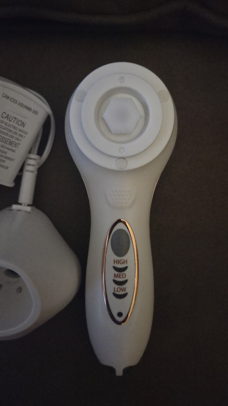 Conair Electric Facial Cleansing Brush 3-Speed Rechargeable, 2 Heads, Base, Case