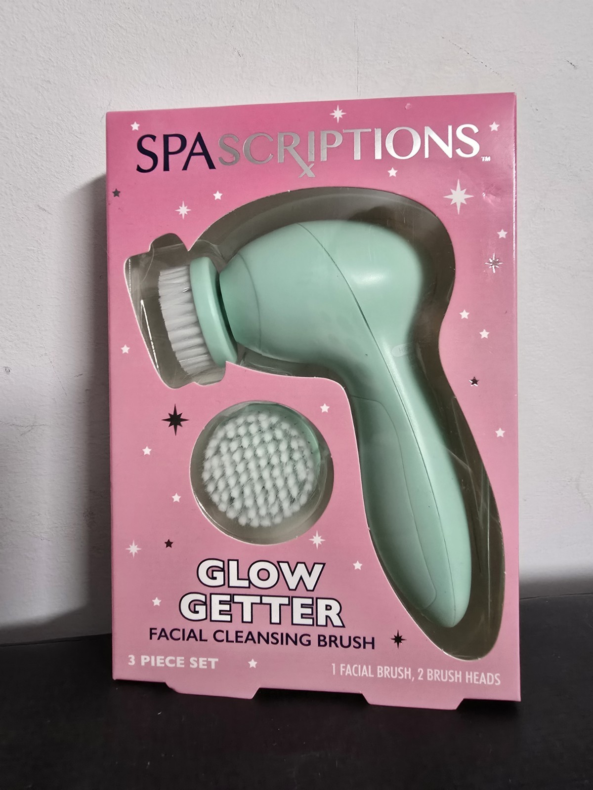 New SPA SCRIPTIONS Facial Cleansing Rotating Power Brush 2 Speed 3 PCS Gift set
