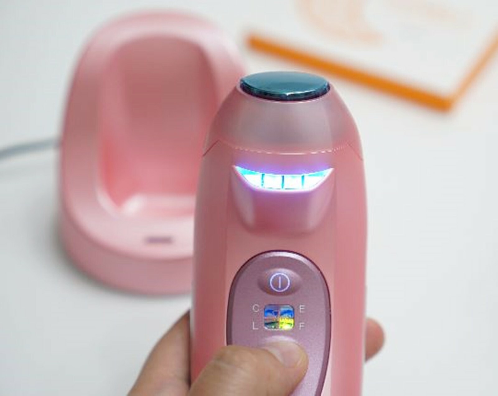 VANAV UP5 Home Care Facial Massager Device Galvanic 220V Pink [OFFICIAL]
