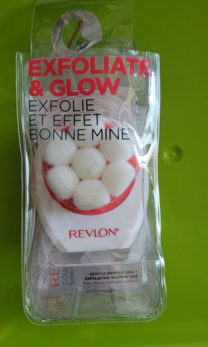Revlon Exfoliate Gentle Glow Face Cleansing Brush & Silicone Scrub Exfoliating.