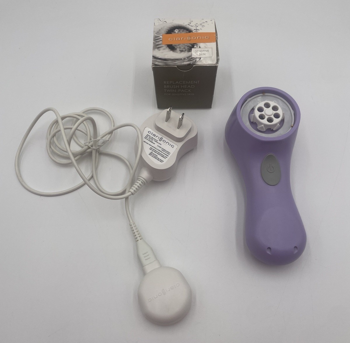 Clarisonic Mia Sonic Facial Cleansing System with Charger & 2 Brushes Tested