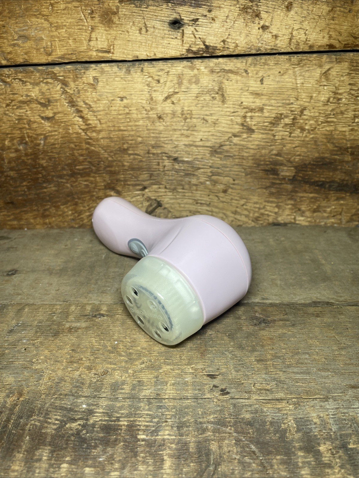 Clarisonic Pink Mia Smart Sonic Cleansing Face Brush W/Charger Case 1 Brush