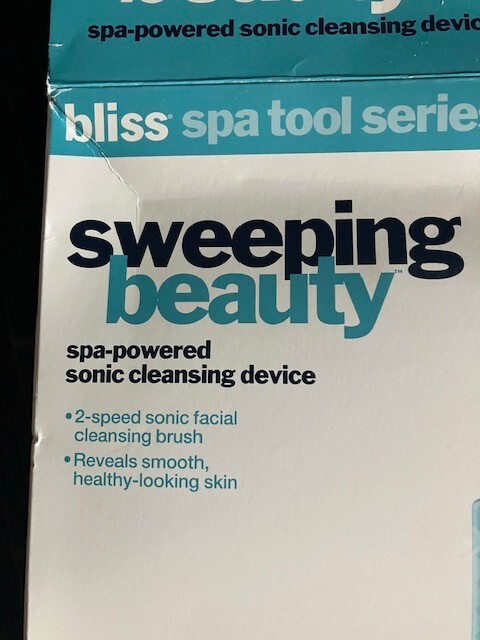 Bliss Sweeping Beauty Sonic Facial Cleansing Device Tool Fabulous Foaming Face