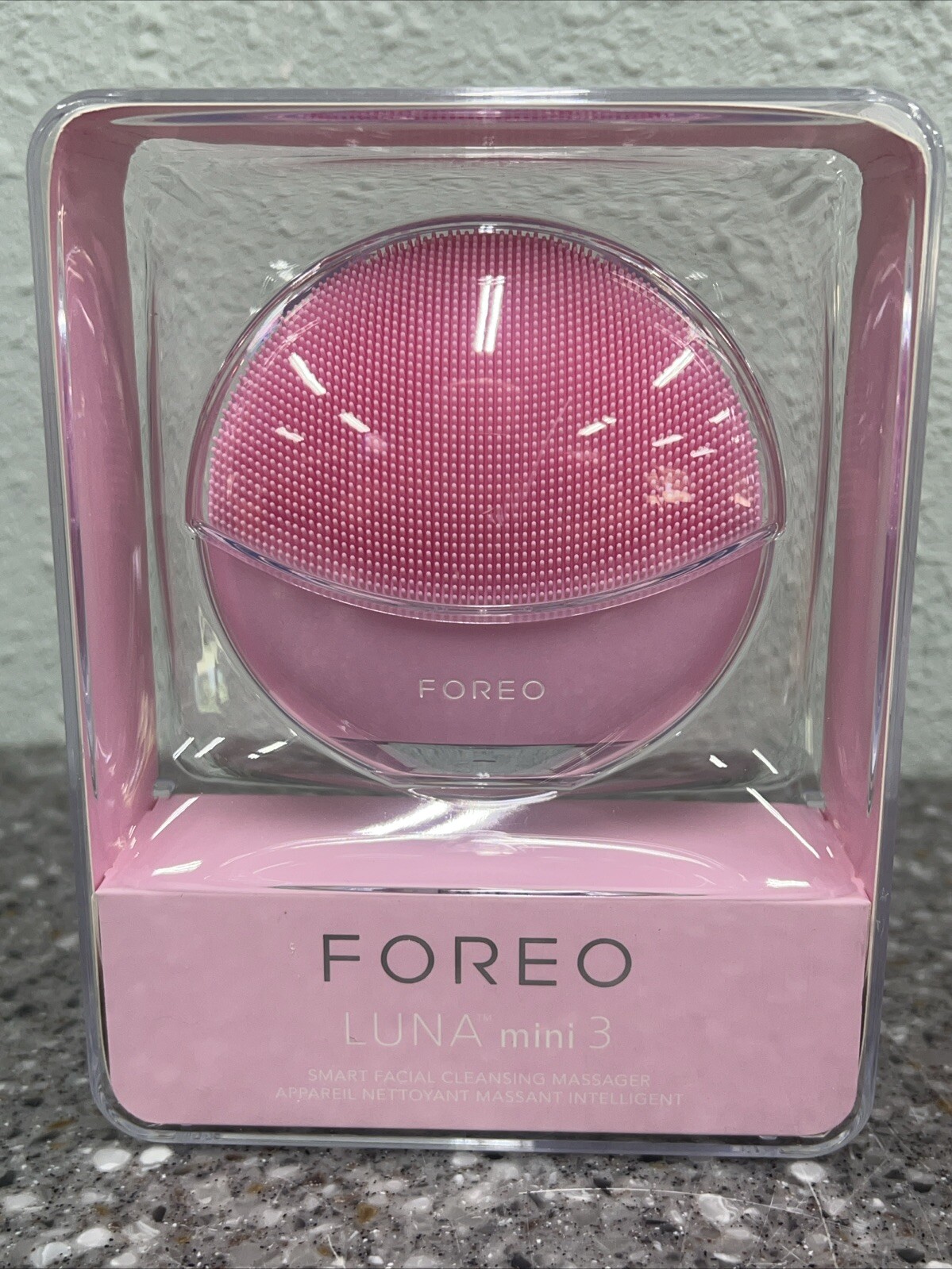 Foreo Luna Mini 3 Smart Facial Cleansing Massager Pearl Pink With Cleansing Balm