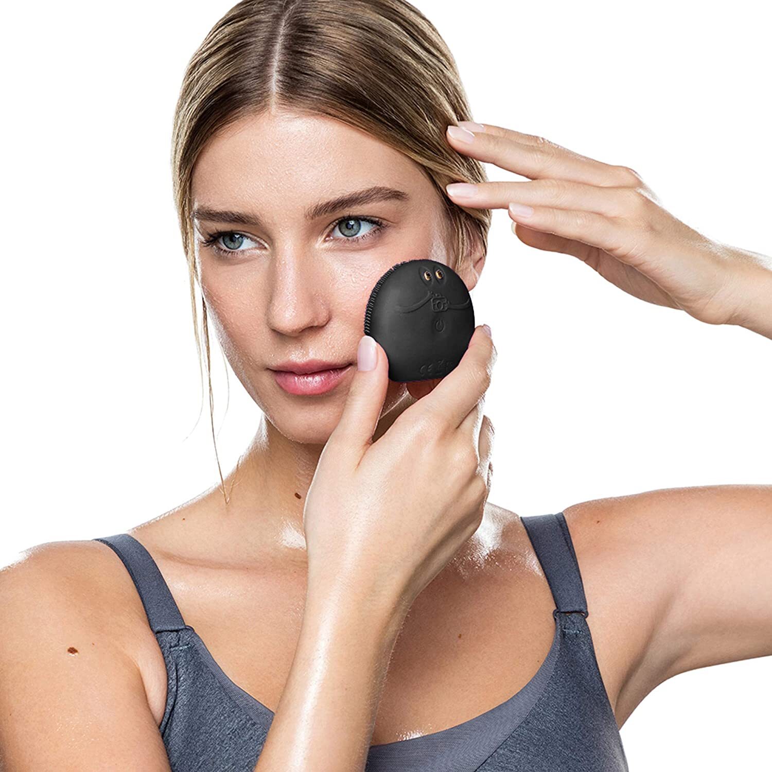 FOREO LUNA fofo Smart Facial Cleansing Brush and Skin Analyzer Black NEW