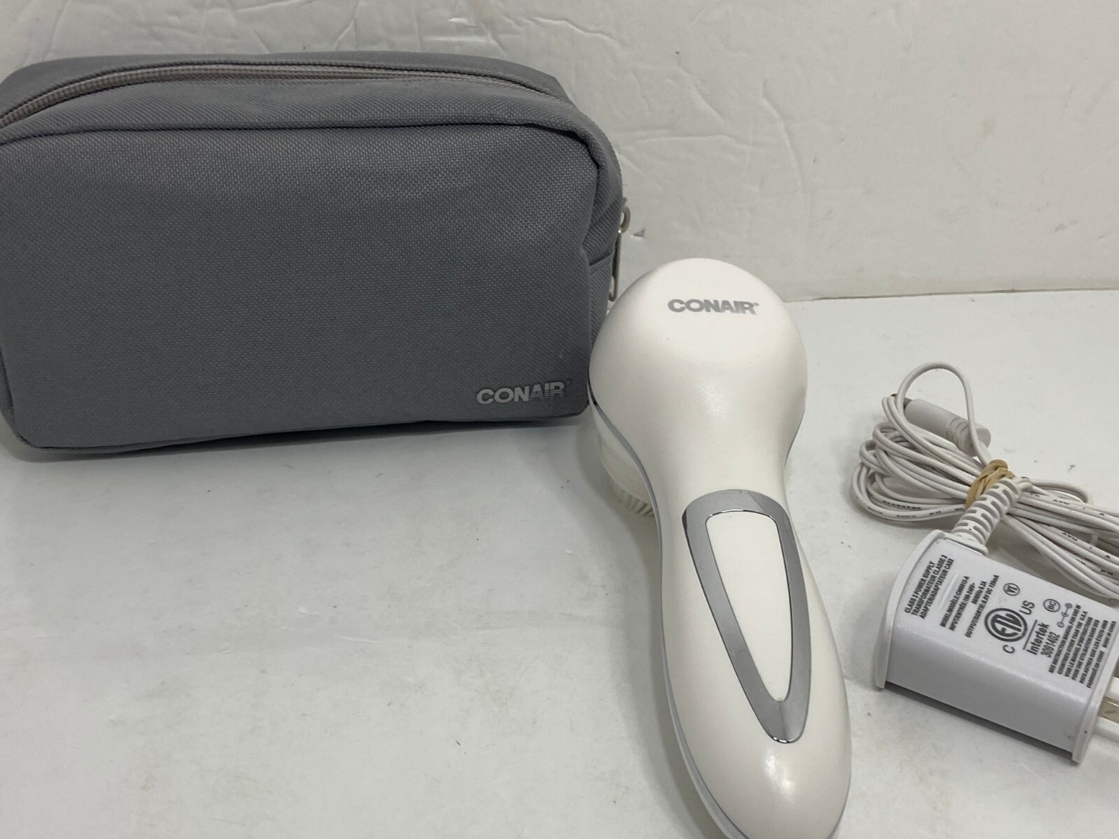 🌊 True Glow by Conair Sonic Facial Brush – Waterproof + Rechargeable NO DOCK C1