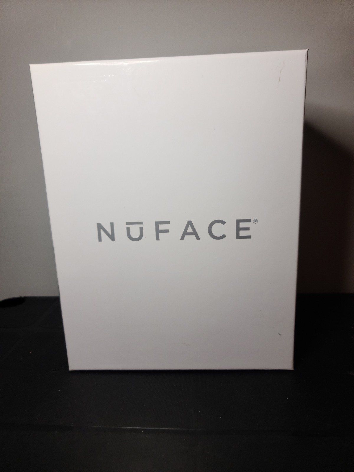 NūFACE Trinity Facial Toning Kit w/Eye & Lip Attachment & 4 – 5 oz Gel Primer