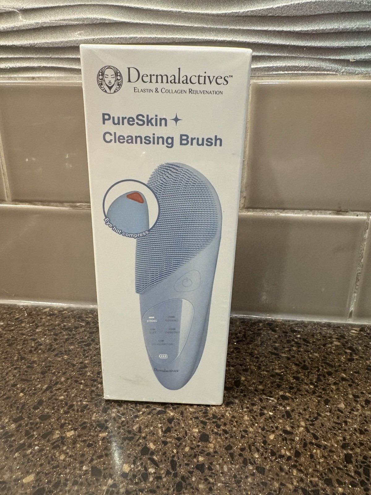 Dermalactives PureSkin Cleansing Brush – Light Blue —- Never used. Sealed Box