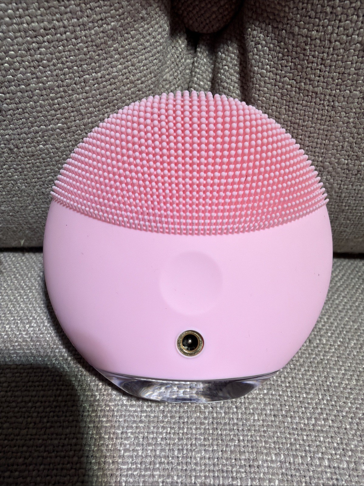 FOREO Luna Mini 3 Smart Facial Cleansing Massager Pink