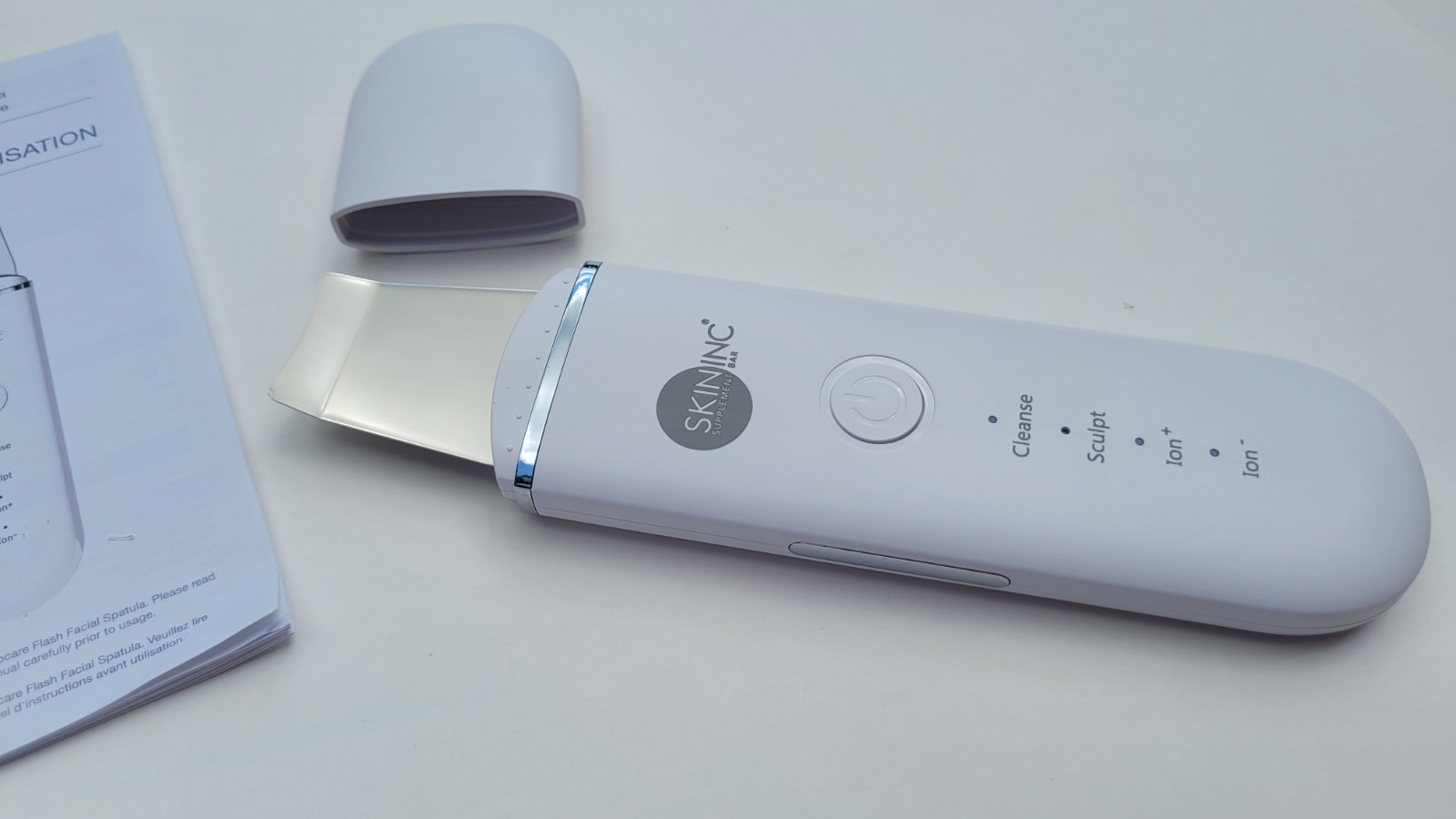 Skininc Deepcare Flash Facial Spatula Ultrasonic Pore & Skin Care Extractor