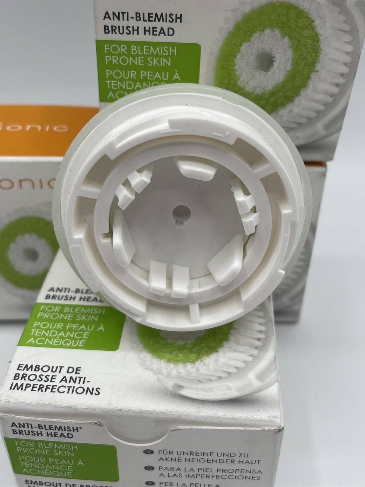 4 PK Clarisoinc Cleansing system Replacement ACNE Brush Heads – New – Free Ship