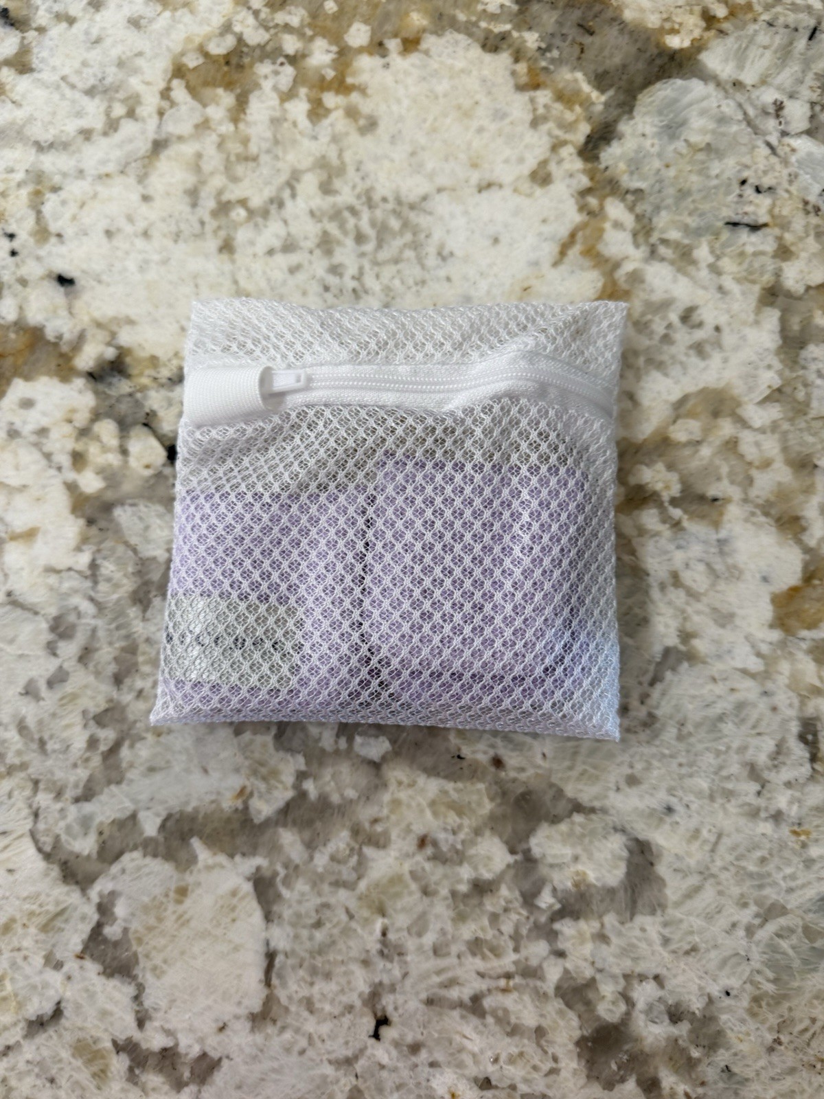 NEW Norwex Purple Facial Pads with Mesh Pouch