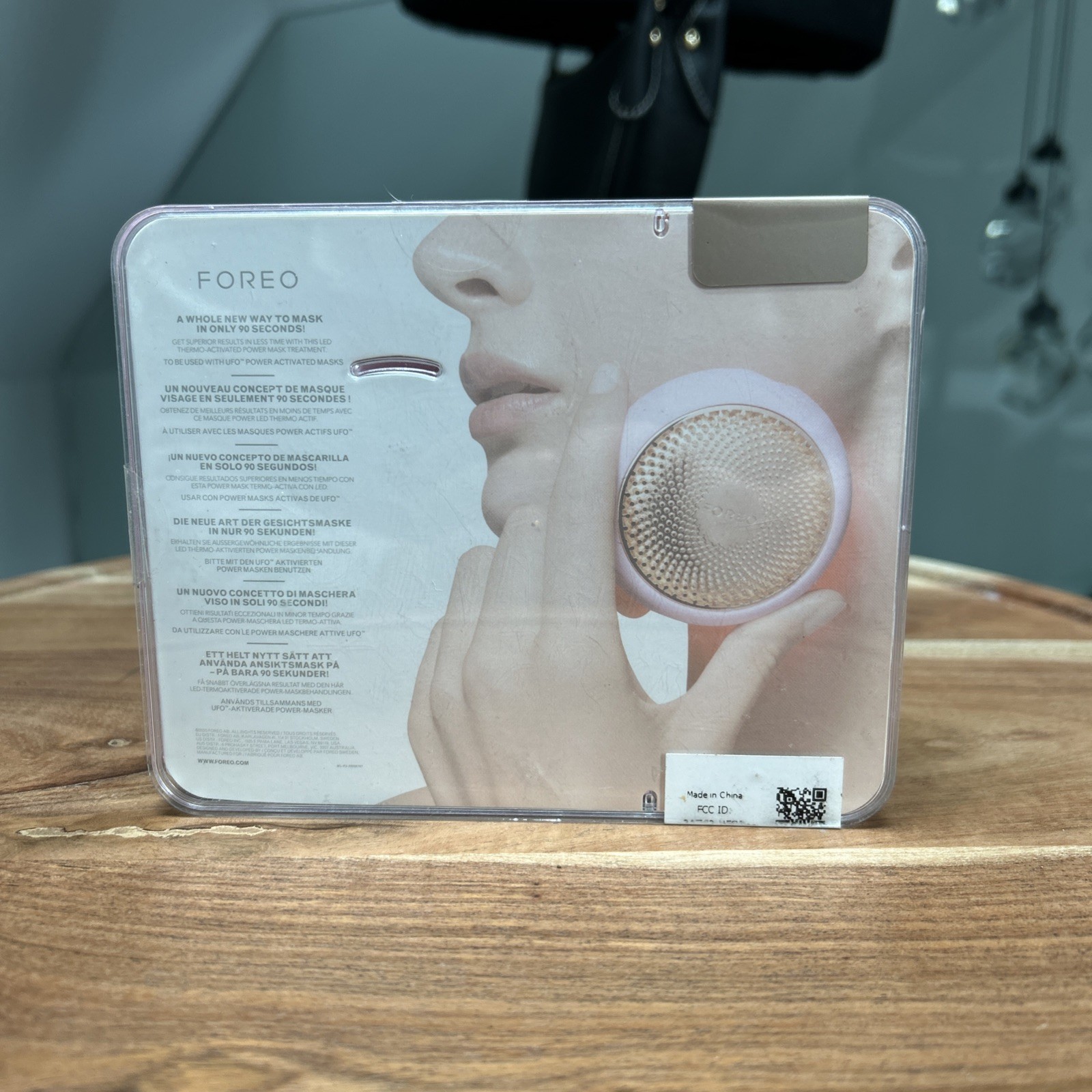 FOREO UFO 2 8-Color LED Sonic Powered Mask – Pearl Pink
