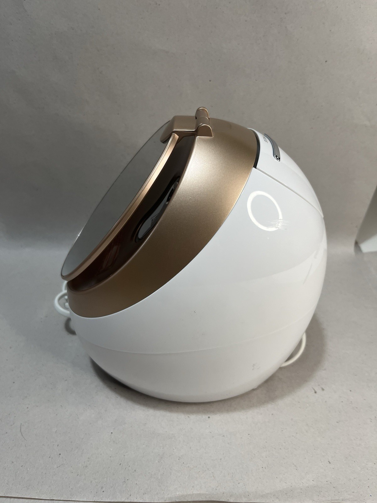 Finishing Touch Flawless Facial Steamer – Professional LED Beauty System TESTED