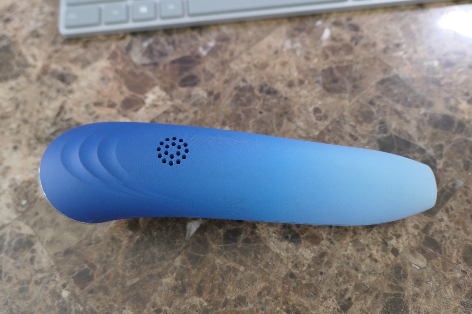 Sapphire by Zero Gravity LED Blue Light Skin Therapy Acne Clearing WAND ONLY