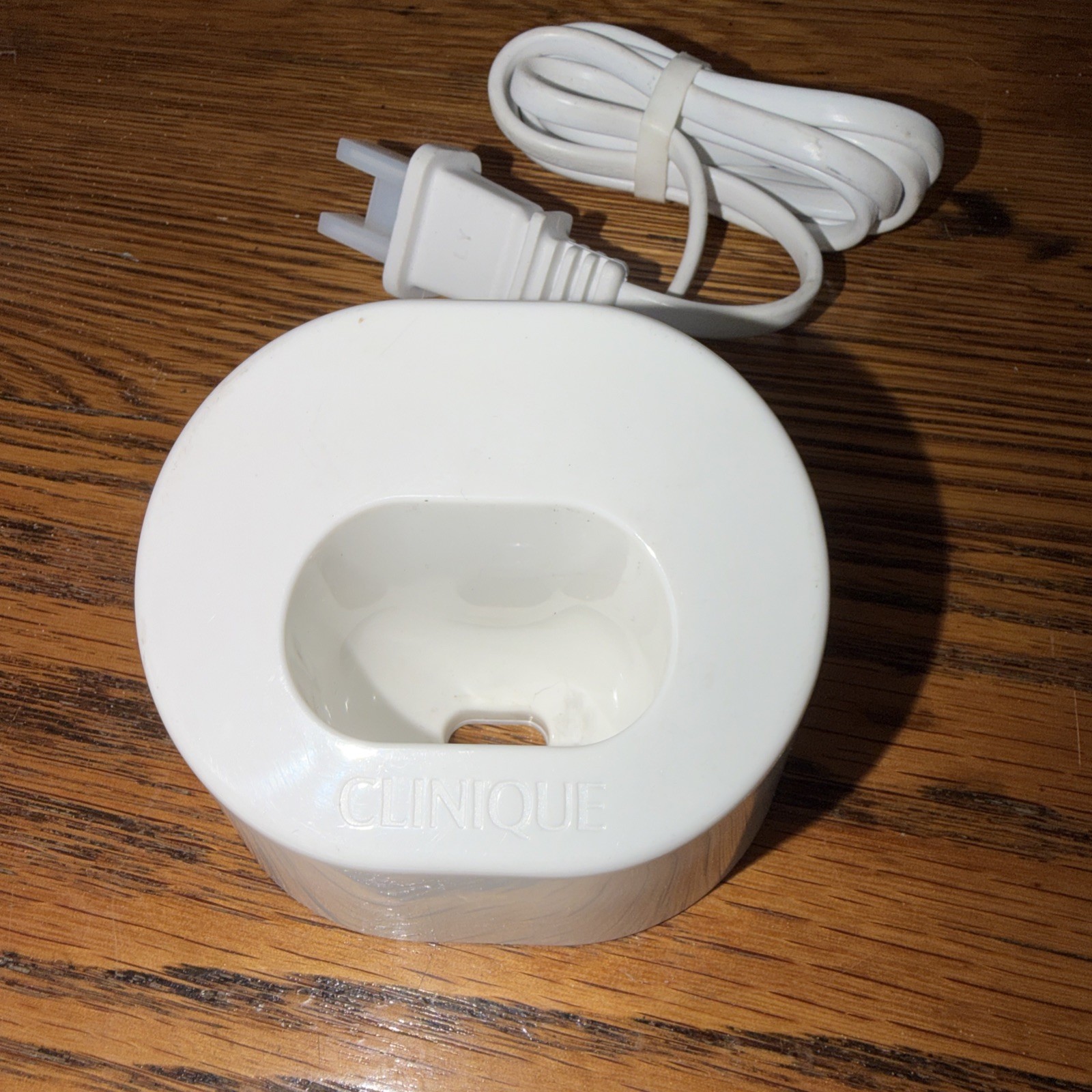 Clinique Charging Dock Charger Model Z75Y ONLY Sonic System Facial Brush