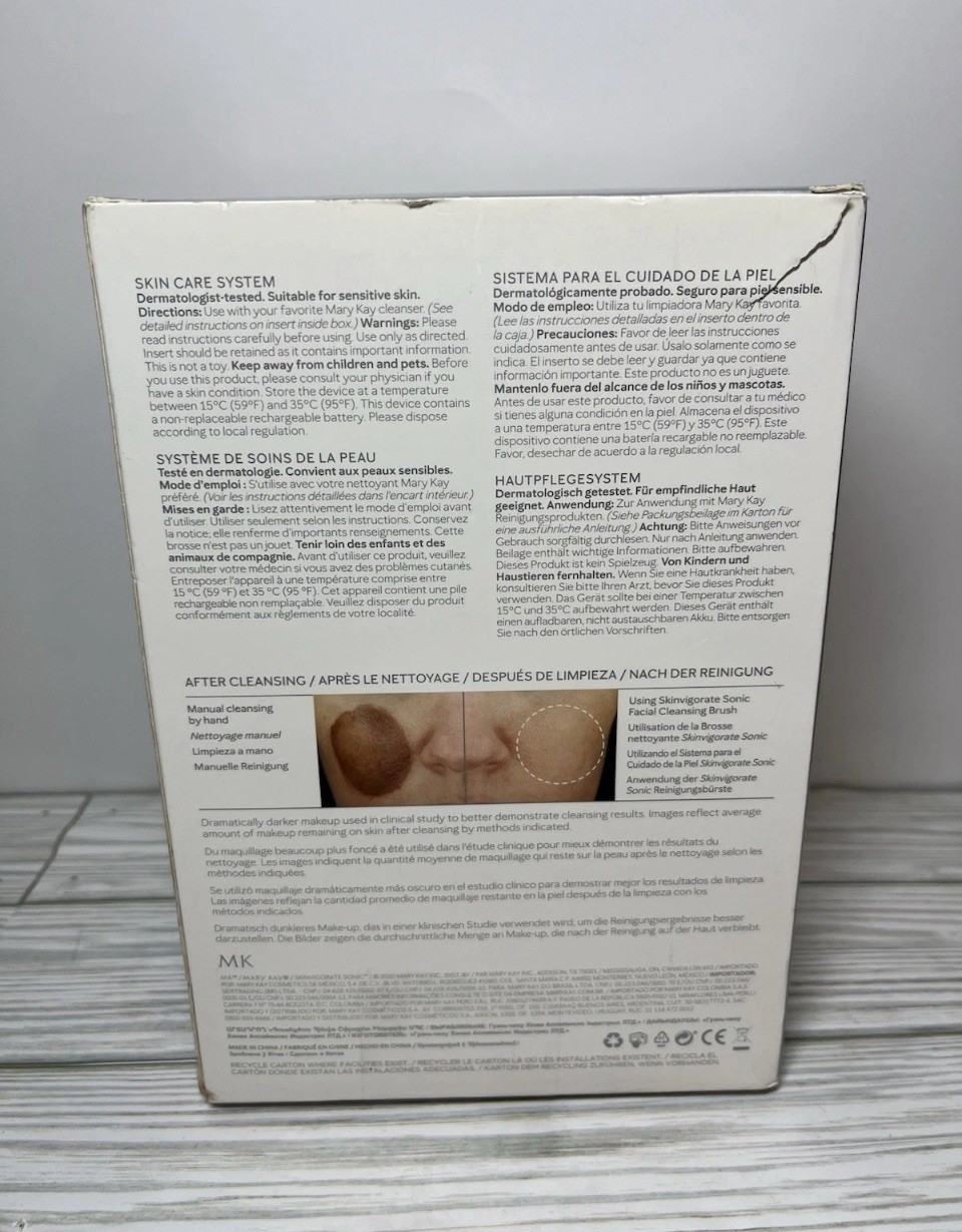 MARY KAY SKINVIGORATE SONIC SKIN CARE SYSTEM W/1 BRUSH HEAD & UNIVERSAL USB CORD