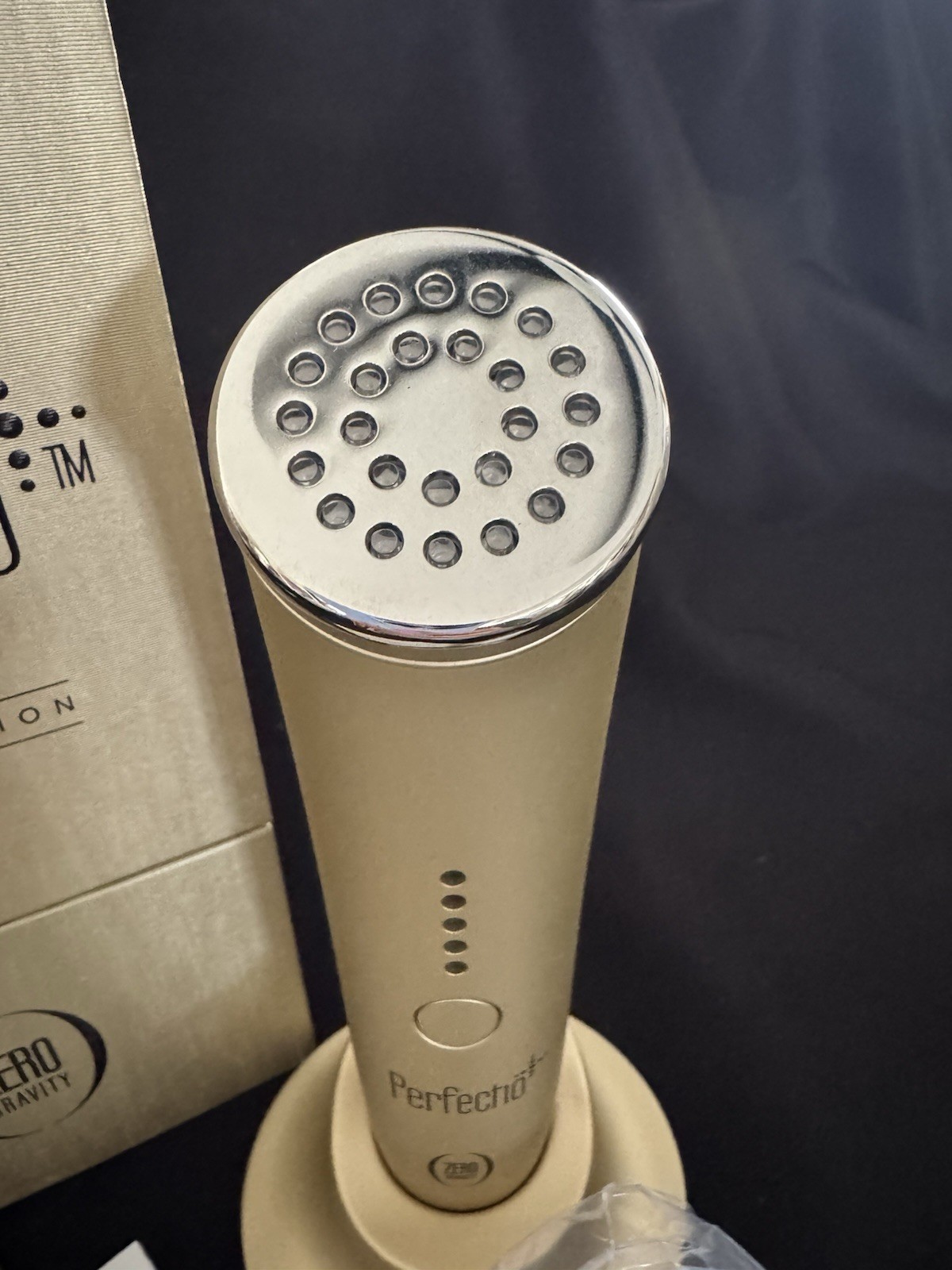 Perfectio Plus Gold Limited Edition AntiAgeing Infrared LED Zero Gravity