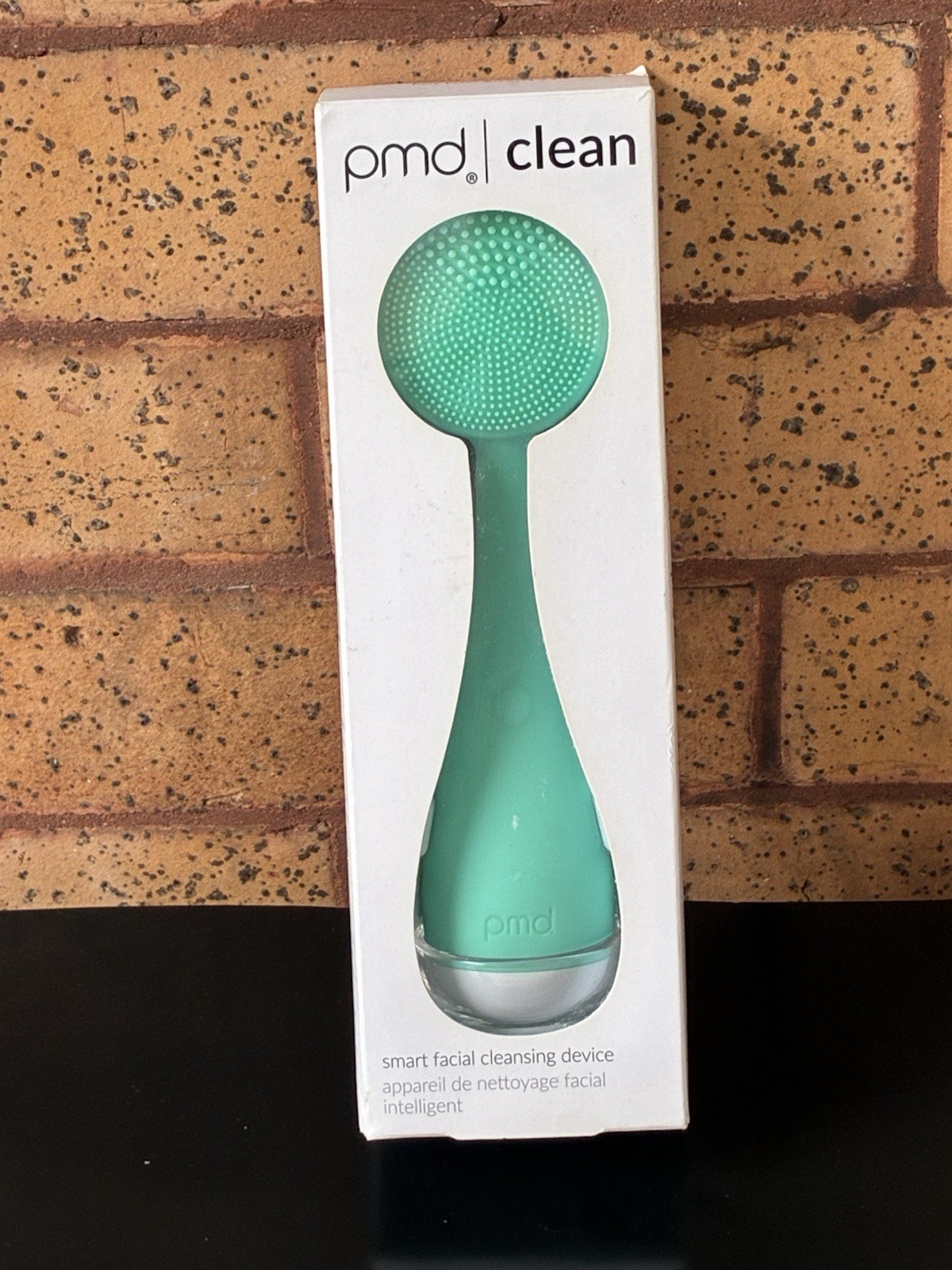 PMD Clean Smart Facial Cleansing Device SonicGlow Technology Silicone ~New w/Box